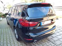 Gebraucht BMW 218 Sport Line 140 PS (102 kW) 2018 Schwarz Kombi