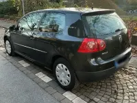 Gebraucht VW Golf V 80 PS (58 kW) 2006 Schwarz Kleinwagen