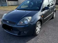 Gebraucht Ford Fiesta 85 PS (62 kW) 2007 Silber Kleinwagen