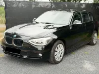Gebraucht BMW 118 Sport Line 143 PS (105 kW) 2014 Schwarz Kleinwagen