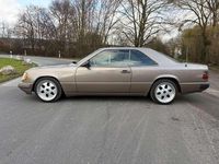 Gebraucht Mercedes 230 136 PS (100 kW) 1989 Braun Coupé