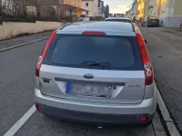 Gebraucht Ford Fiesta Ambiente 69 PS (50 kW) 2006 Kleinwagen