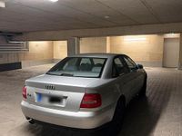 Second-hand Audi A4 102 CP (75 kW) 2000 Argintiu Berlinǎ