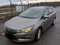 Gebraucht Opel Astra Edition 125 PS (91 kW) 2017 Grau Kombi
