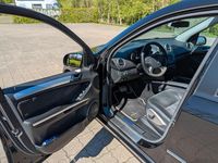 Second-hand Mercedes ML320 272 CP (200 kW) 2006 Negru SUV