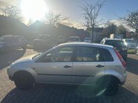 Gebraucht Ford Fiesta 80 PS (58 kW) 2002 Grau Kleinwagen