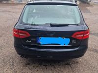 Gebraucht Audi A4 Ambition 177 PS (130 kW) 2014 Blau Kombi