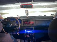 Gebraucht VW Golf IV 75 PS (55 kW) 2000 Rot Kleinwagen
