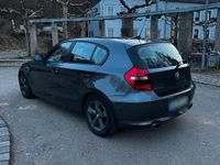 Gebraucht BMW 120 177 PS (130 kW) 2007 Grau Kleinwagen