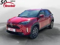 Gebraucht Toyota Yaris Connect Style 116 PS (85 kW) 2022 Karminarot metallic Kleinwagen