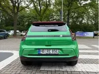 Gebraucht Renault R5 110 kW (150 PS) 2024 Grün (popgreen / blackpearlschwarz) Kleinwagen