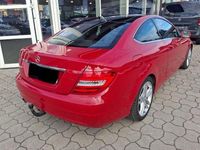 Gebraucht Mercedes C250 204 PS (150 kW) 2014 Rot Coupé