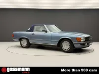 Gebraucht Mercedes 560 242 PS (177 kW) 1988 Blau Cabrio