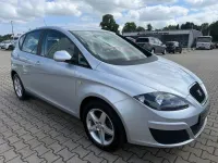 Gebraucht Seat Altea Reference 125 PS (91 kW) 2010 Silber Limousine