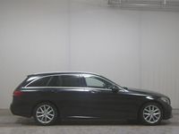 Gebraucht Mercedes C220 AMG line 194 PS (142 kW) 2019 Schwarz Limousine