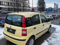 Gebraucht Fiat Panda Classica 69 PS (50 kW) 2012 Gelb Limousine