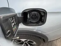 Gebraucht Mercedes GLC300e 313 PS (230 kW) 2024 Silber SUV