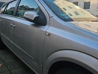 Gebraucht Opel Astra 110 PS (80 kW) 2008 Silber Kombi