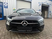 Gebraucht Mercedes A180 136 PS (100 kW) 2024 Schwarz Limousine