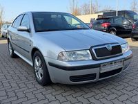 Gebraucht Skoda Octavia Ambiente 102 PS (75 kW) 2001 Silber Limousine