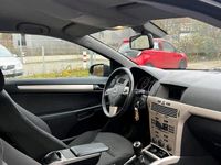 Gebraucht Opel Astra 106 PS (77 kW) 2007 Blau Coupé