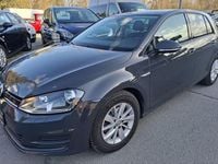 Gebraucht VW Golf VII Trendline 110 PS (80 kW) 2015 Grau Limousine
