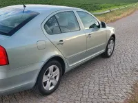 Gebraucht Skoda Octavia Elegance 104 PS (76 kW) 2012 Silber Limousine