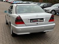 Gebraucht Mercedes C200 136 PS (100 kW) 2000 Silber Limousine