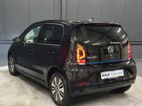 Gebraucht VW e-up! Style 61 kW (83 PS) 2022 Schwarz Kleinwagen