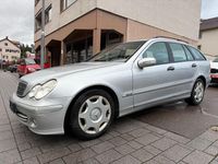 Gebraucht Mercedes C220 150 PS (110 kW) 2004 Silber Kombi