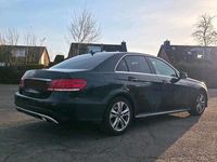 Gebraucht Mercedes E400 Avantgarde 333 PS (244 kW) 2017 Schwarz Limousine