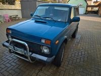 Gebraucht Lada niva 82 PS (60 kW) 2010 Blau SUV