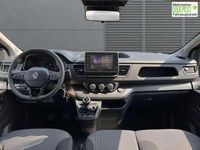 Neu Renault Trafic Equilibre 150 PS (110 kW) 2025 Tenebroschwarz Van / Kleinbus