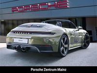 Neu Porsche 992 541 PS (397 kW) 2026 Grün Cabrio