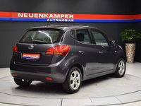 Gebraucht Kia Venga 90 PS (66 kW) 2012 Grün Kleinwagen