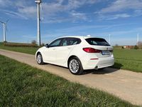 Gebraucht BMW 118 Advantage 140 PS (102 kW) 2023 Weiß Kleinwagen
