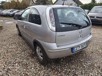 Gebraucht Opel Corsa Basis 80 PS (58 kW) 2006 Silber Kleinwagen