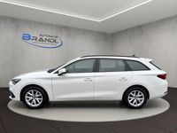 Gebraucht Seat Leon Style 131 PS (96 kW) 2024 Weiß Limousine