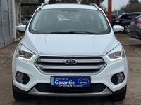 Gebraucht Ford Kuga Cool & Connect 150 PS (110 kW) 2017 Weiß SUV