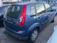 Gebraucht Ford Fiesta 69 PS (50 kW) 2006 Blau Kleinwagen