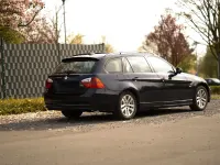 Gebraucht BMW 320 170 PS (125 kW) 2006 Blau Kombi