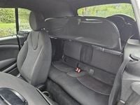 Usado Mini Cooper 122 HP (89 kW) 2016 Preto Citadino