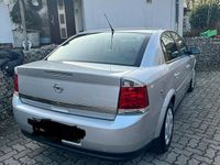 Gebraucht Opel Vectra 100 PS (73 kW) 2005 Silber Limousine