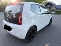 Second-hand VW up! 60 CP (44 kW) 2015 Alb Hatchback