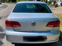 Gebraucht VW Passat Highline 170 PS (125 kW) 2011 Silber Limousine