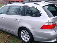 Gebraucht BMW 525 176 PS (129 kW) 2005 Silber Kombi