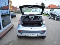 Gebraucht Citroën C1 SELECTION 68 PS (50 kW) 2011 Silber metallic (metallic) Kleinwagen