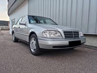 Gebraucht Mercedes C180 Elegance 122 PS (89 kW) 1995 Silber Limousine