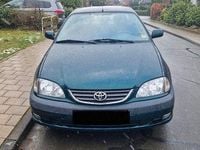 Gebraucht Toyota Avensis 129 PS (94 kW) 2002 Grün Limousine