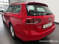 Gebraucht VW Passat Business 122 PS (89 kW) 2023 Rot Kombi